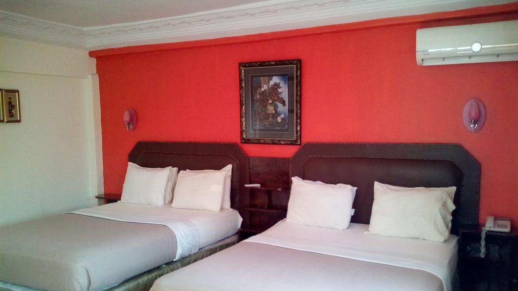 Zambezi Inn Hotel Conakry Bagian luar foto